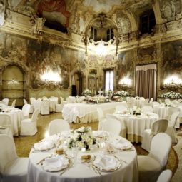Palazzo Visconti Location per Matrimoni - Wedding Planner Patrizia Zannoni - White Omnia Wedding